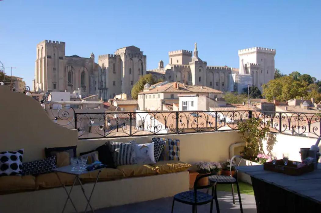 Magnifique Appartement De Charme Avec Vue Sur Le Palais Des Papes A Avignon Wifi Gratuit Екстер'єр фото